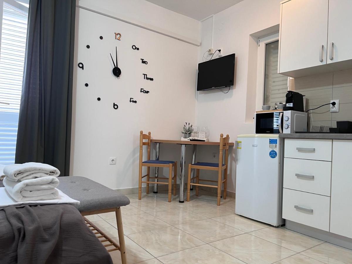 נובליה Apartments Ana & Ita מראה חיצוני תמונה