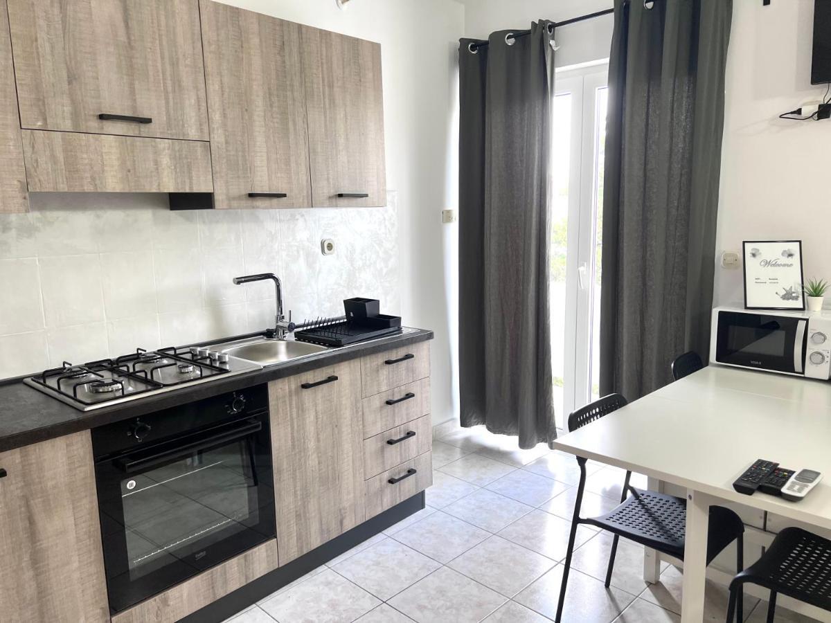 נובליה Apartments Ana & Ita מראה חיצוני תמונה